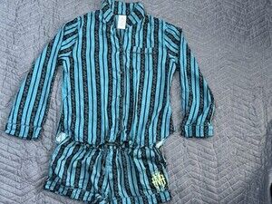 Disney Parks Women’s Haunted Mansion Pajamas Set Size Small  Shorts/long Sleeve